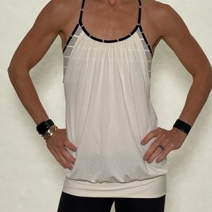 Lululemon Sports Bra/Tank, size 4